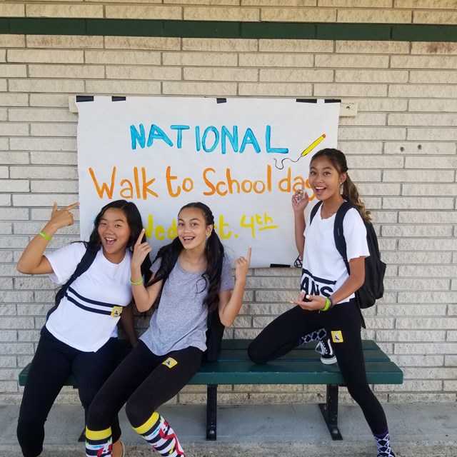 National Walk to School Day is a success! Let's keep our Roadrunners active.