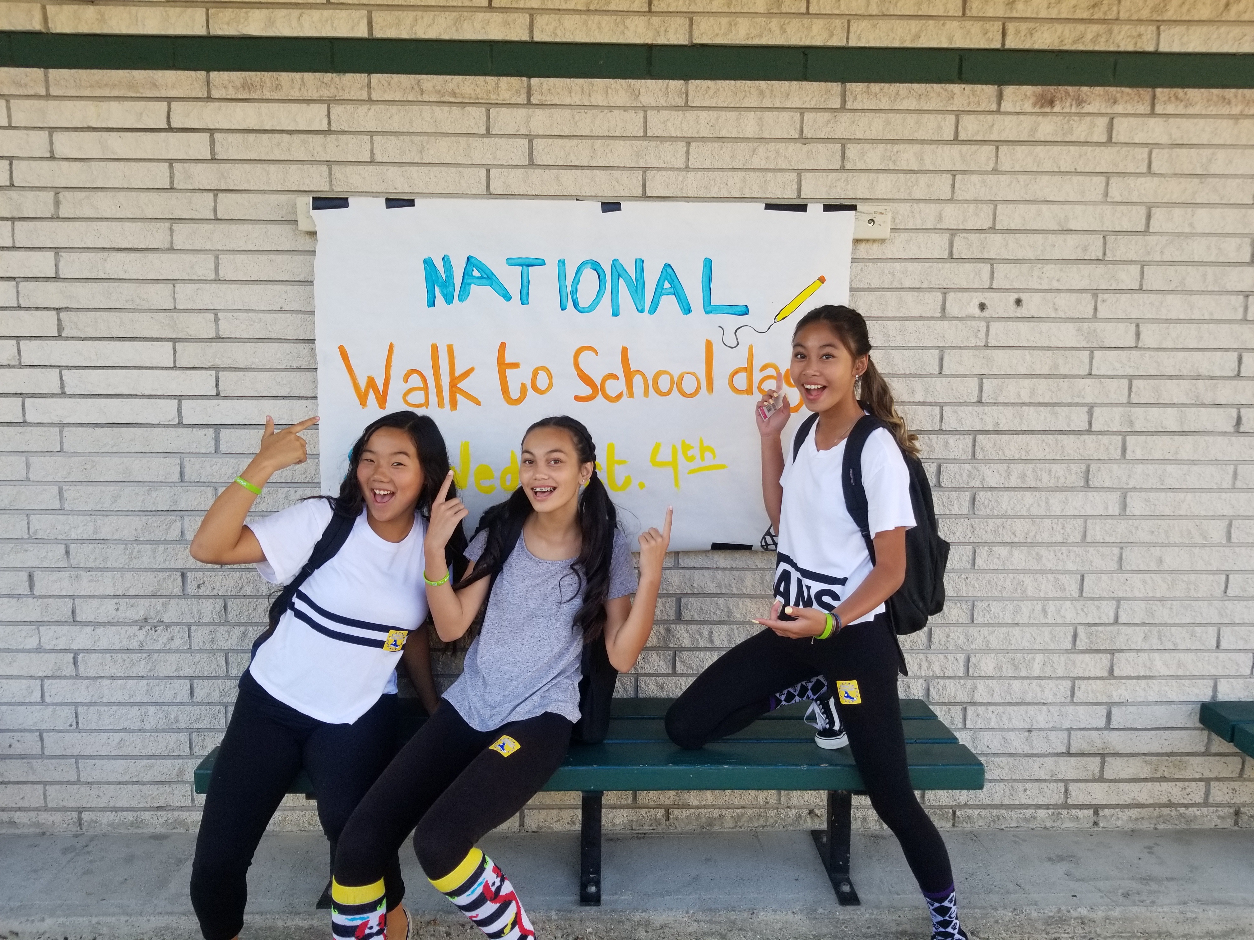 National Walk to School Day is a success! Let's keep our Roadrunners active.