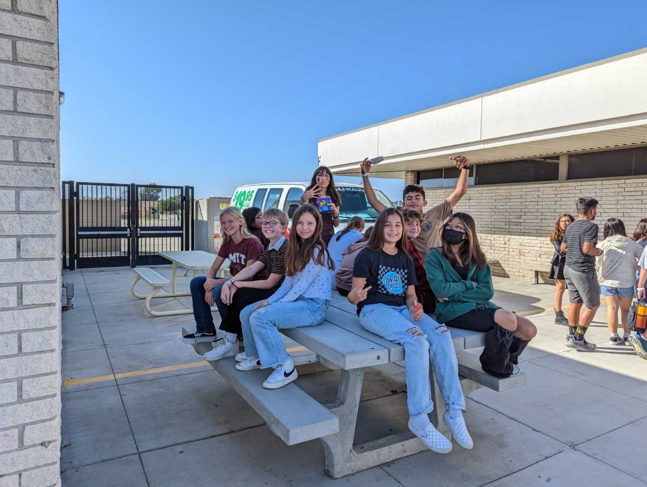 Home | Bell Intermediate School