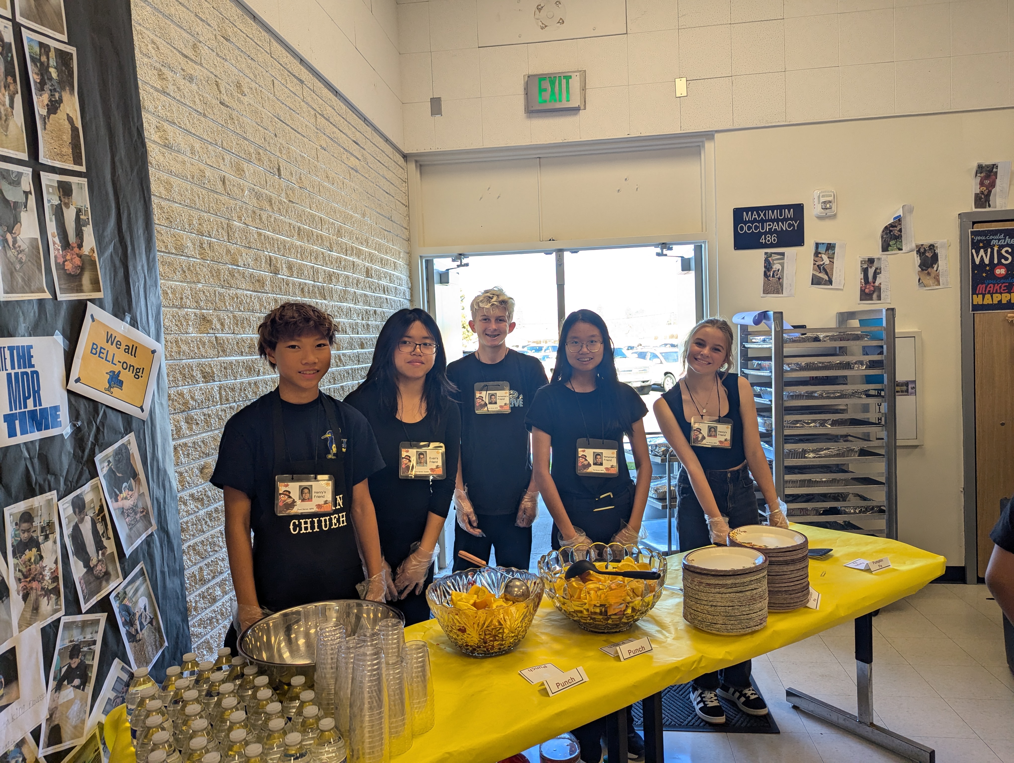 Students Giving Thanks